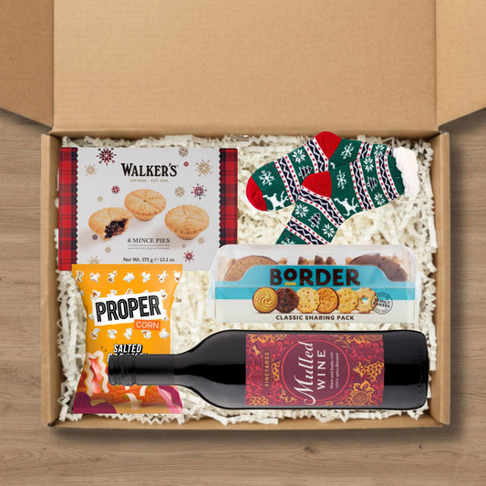 Festive Movie Night Gift Box – Mince Pies, Mulled Wine, Snacks & Cosy Socks